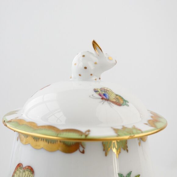 HEREND Queen Victoria Individual Coffee Pot With Bunny Final 3412, Ear chip,RARE - Picture 3 of 16